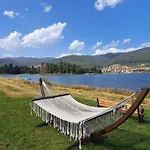 Vip Complex Sŭrnitsa