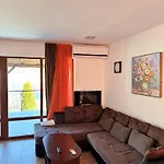 Vip Complex
