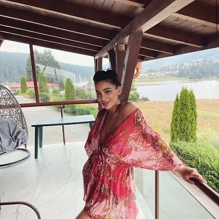 Vip Complex سارنيتسا