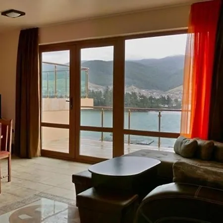 Vip Complex Sarnitsa