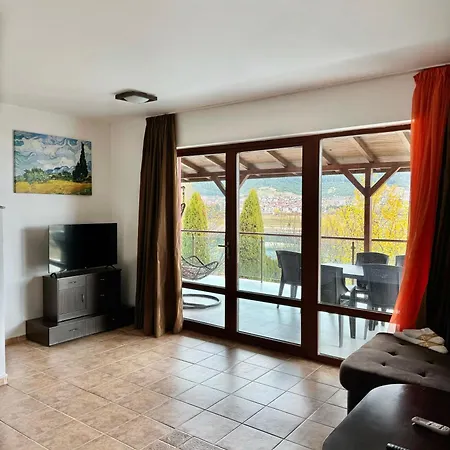 Vip Complex Sarnitsa