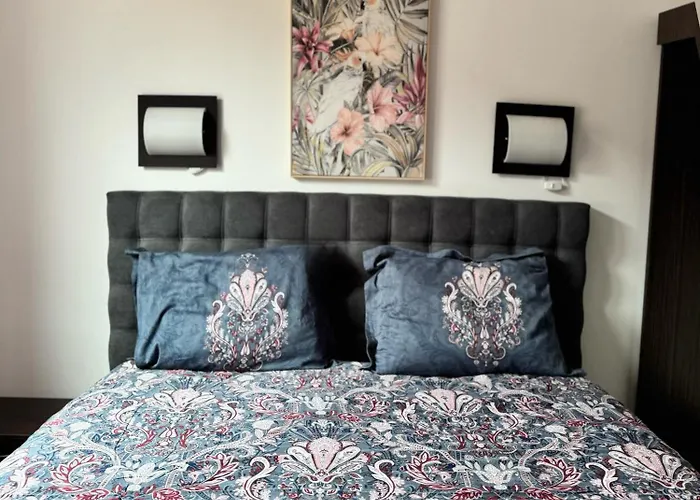 Vip Complex Sarnitsa