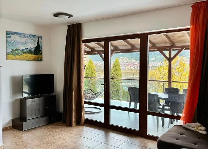 Vip Complex Sarnitsa