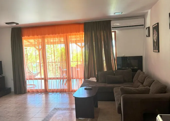 Guest house Vip Complex 4*